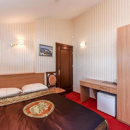 Villa Regina - Apartment Complex Resort In Sventoji Ngoại thất bức ảnh